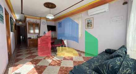 Semi-detached chalet on the second line of La Mata beach (Torrevieja)