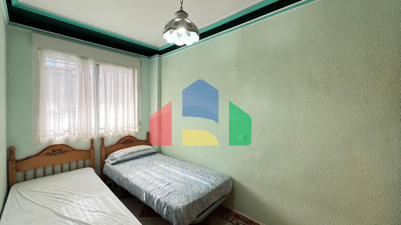 Таунхаус во второй линии пляжа Ла Мата (Торревьеха)