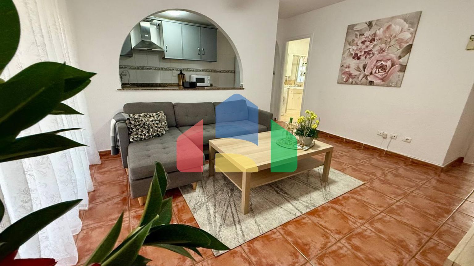 Эксклюзивная квартира с 2 спальнями и 3 террасами — Ref A10245.