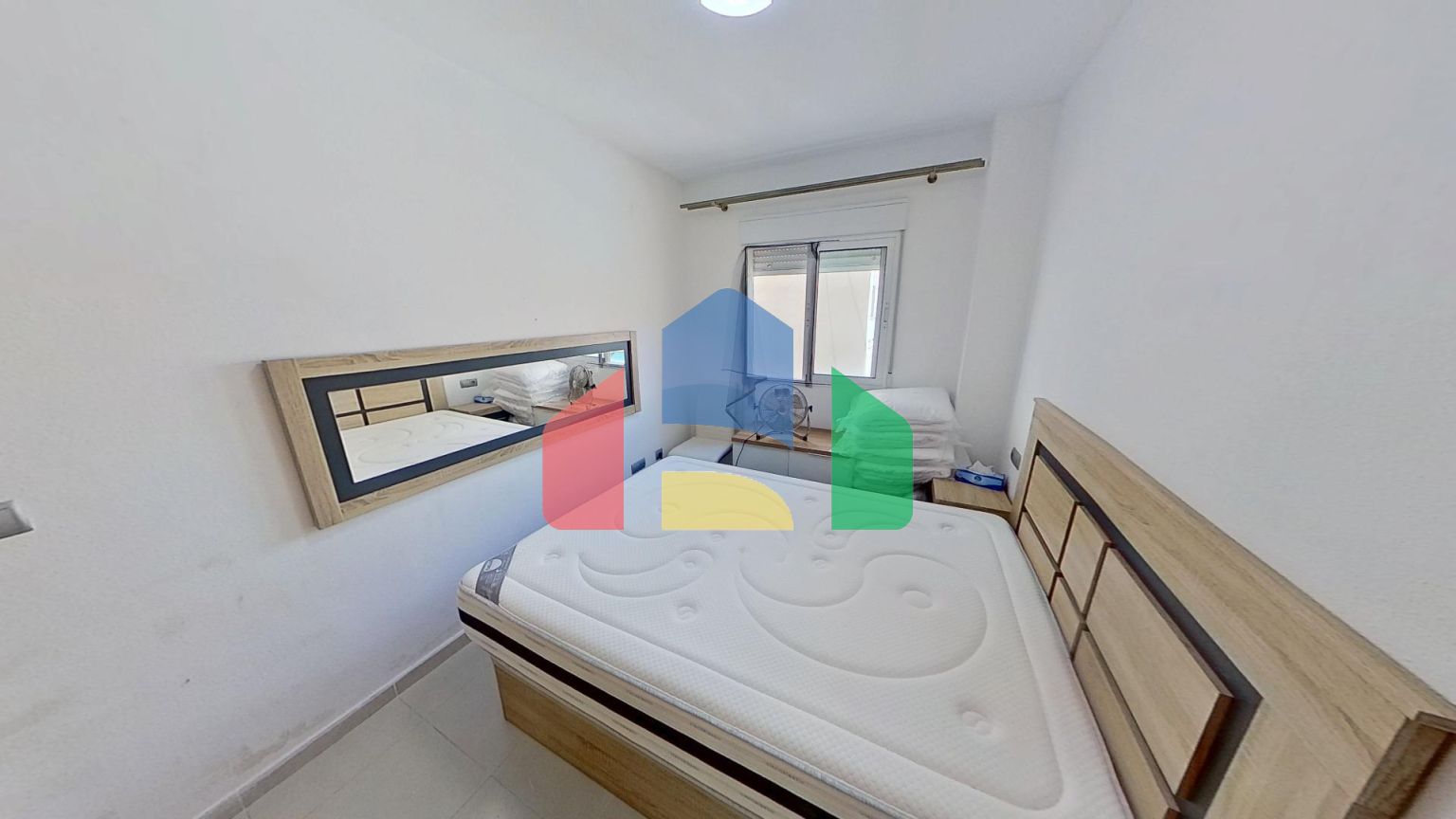 Уютная полуремонтированная квартира на пляже Кура, Торовьеха 2 СПАЛЬНИ 1 ВАННАЯ И 2 СКЛАДА в 500 метрах от пляжа