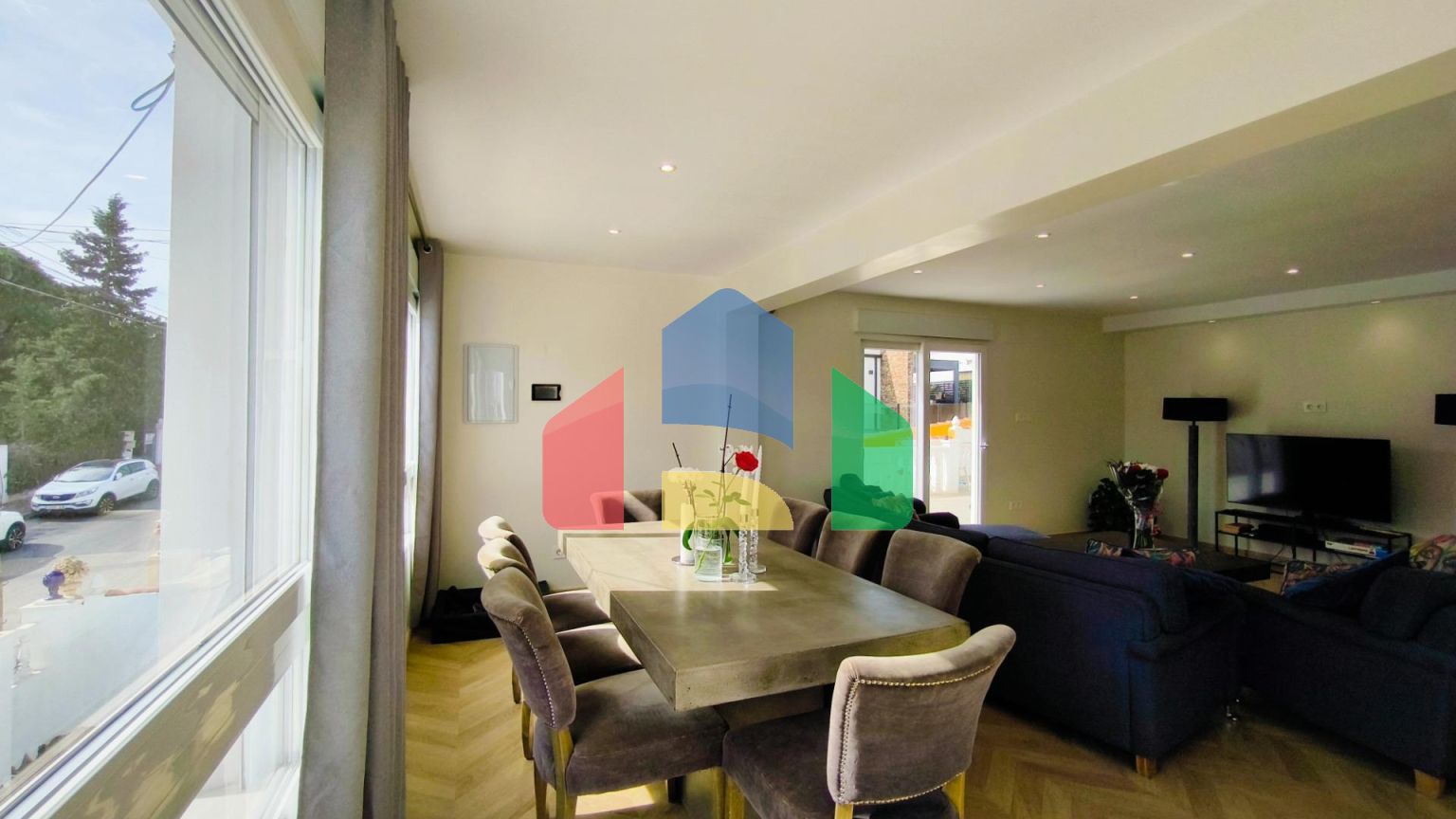 Огромная полностью отремонтированная вилла в Los Balcones, Torrevieja