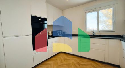 Огромная полностью отремонтированная вилла в Los Balcones, Torrevieja