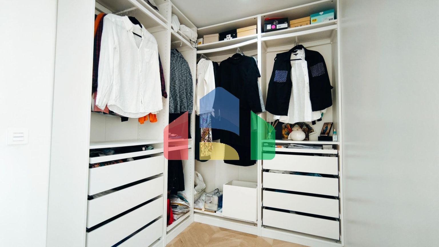 Огромная полностью отремонтированная вилла в Los Balcones, Torrevieja