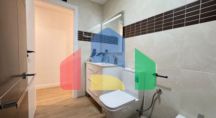 КВАРТИРА ПОСЛЕ РЕМОНТА В 400 МЕТРАХ ОТ ПЛЯЖА И ПОРТА. 3 СПАЛЬНИ. 2 ВАННЫЕ. С КЛАДОВКОЙ 17 М2.