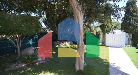 Впечатляющая отремонтированная вилла в урбанизации Торрета Флорида