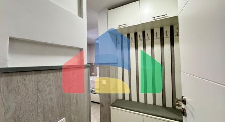 АПАРТАМЕНТЫ ПОСЛЕ РЕМОНТА В 350 МЕТРАХ ОТ ПЛЯЖА. 2 СПАЛЬНИ. 2 ВАННЫЕ КОМНАТЫ. КВАРТИРА РАЗДЕЛЕНА НА ДВЕ СТУДИИ ДЛ