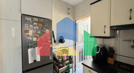 БУНГАЛО ВЕРХНИЙ ЭТАЖ ПОСЛЕ РЕМОНТА У ПРИВАТНЫМ СОЛЯРИЕМ 42 М2. 2 СПАЛЬНИ. 1 ВАННАЯ. ПЛОЩАДЪ 51 М2.