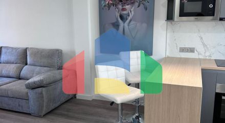 Продаётся aпартамент в Торревьехе в районе Playa Del Cura!