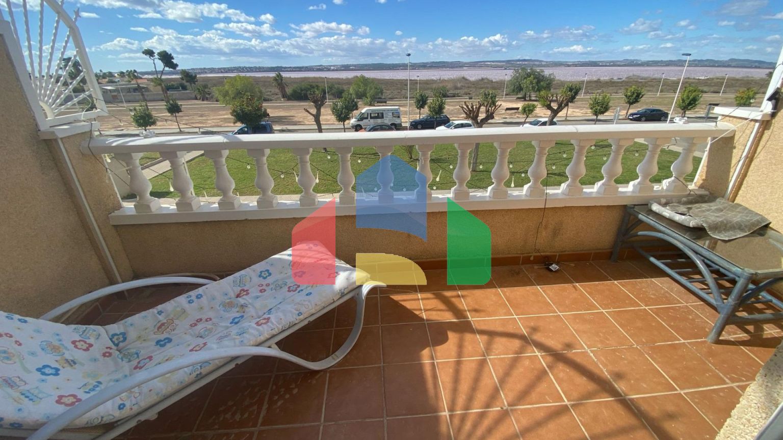 Двухэтажный дом с видом на Салинас