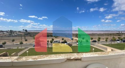 Двухэтажный дом с видом на Салинас Двухэтажный дом с видом на Салинас