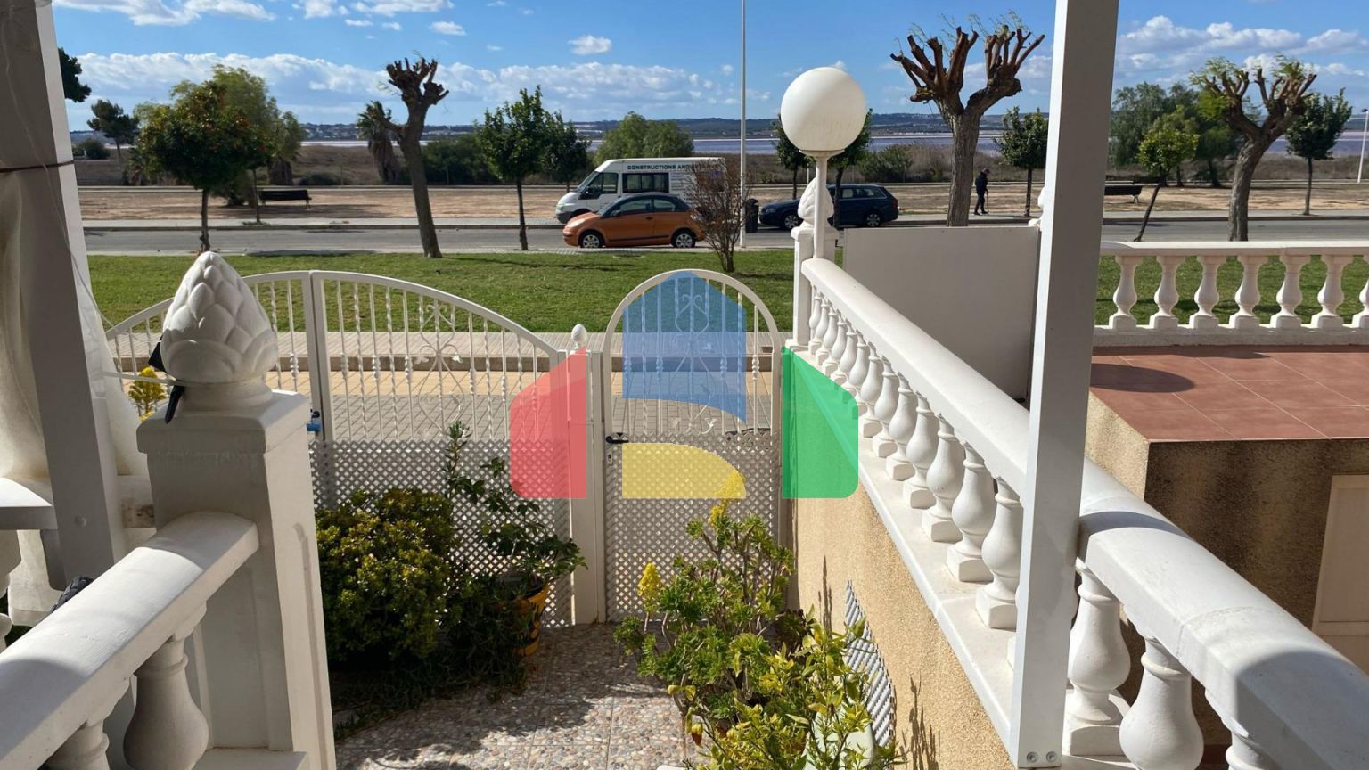 Двухэтажный дом с видом на Салинас