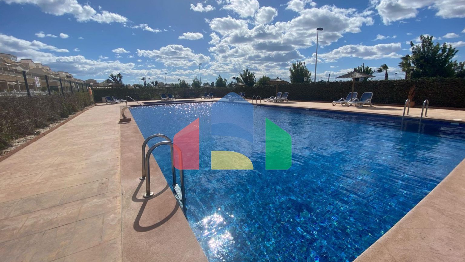 Двухэтажный дом с видом на Салинас