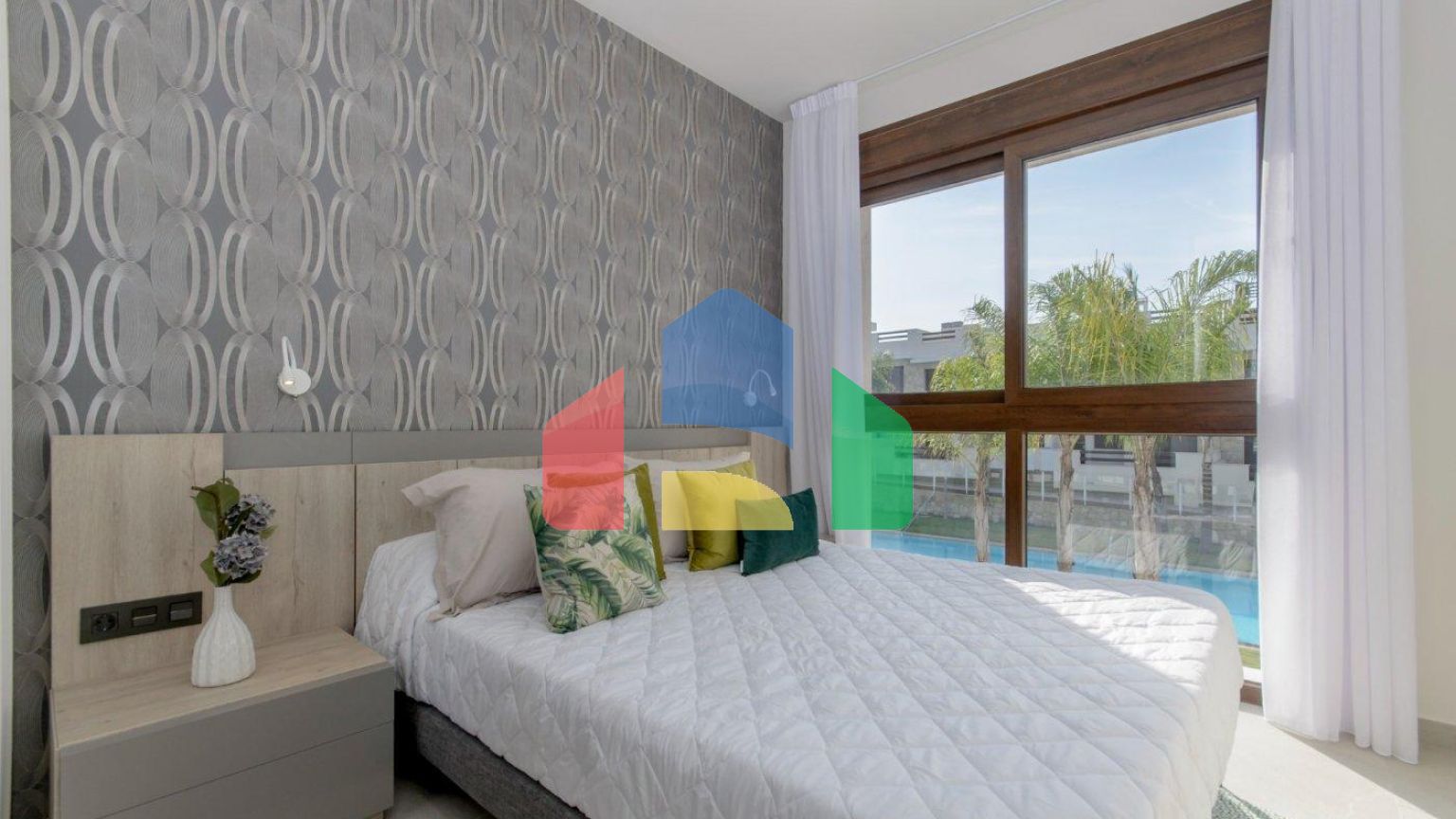 НОВЫЙ ЖИЛОЙ КОМПЛЕКС С БУНГАЛО В ЛОС БАЛКОНЕС, ТОРРЕВЬЕХА