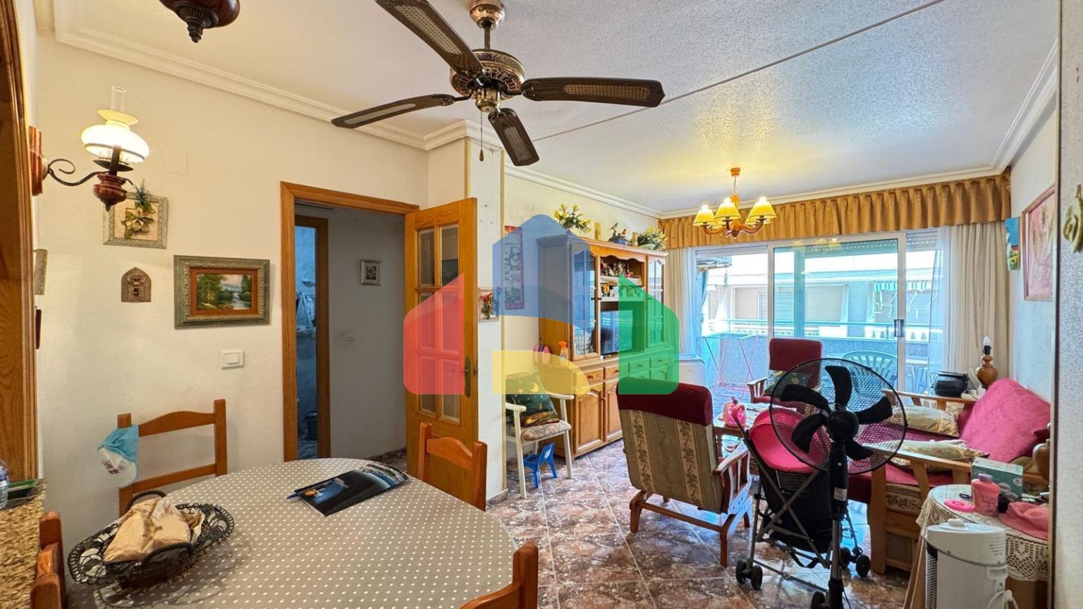 АПАРТАМЕНТЫ С БОКОВЫМ ВИДОМ НА МОРЕ В ЗДАНИИ «MARIBLANCA»  2 СПАЛЬНИ. 1 ВАННАЯ КОМНАТА. 78 М2. В ЦЕНЕ ГАРАЖ ЗАКРЫТОГО Ð¢ÐÐ