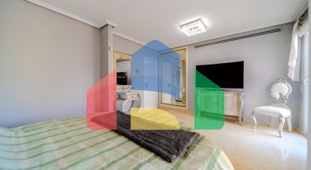 ЛЮКС ВИЛЛА, С НАХОЖДЕНИЕМ В 300 МЕТРАХ ОТ ПЛЯЖА ЛА-МАТА. 5 СПАЛЕН. 4 С/У. ПОВЕРХНОСТЬ -438 М2. УЧASTОК-790М2.