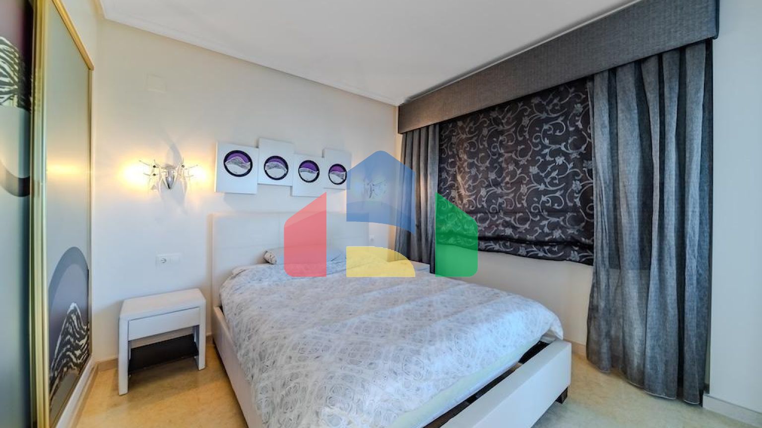 ЛЮКС ВИЛЛА, С НАХОЖДЕНИЕМ В 300 МЕТРАХ ОТ ПЛЯЖА ЛА-МАТА. 5 СПАЛЕН. 4 С/У. ПОВЕРХНОСТЬ -438 М2. УЧASTОК-790М2.