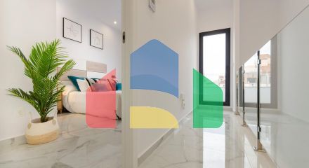 НОВЫЕ ВИЛЛЫ В ТОРРЕВЬЕХЕ