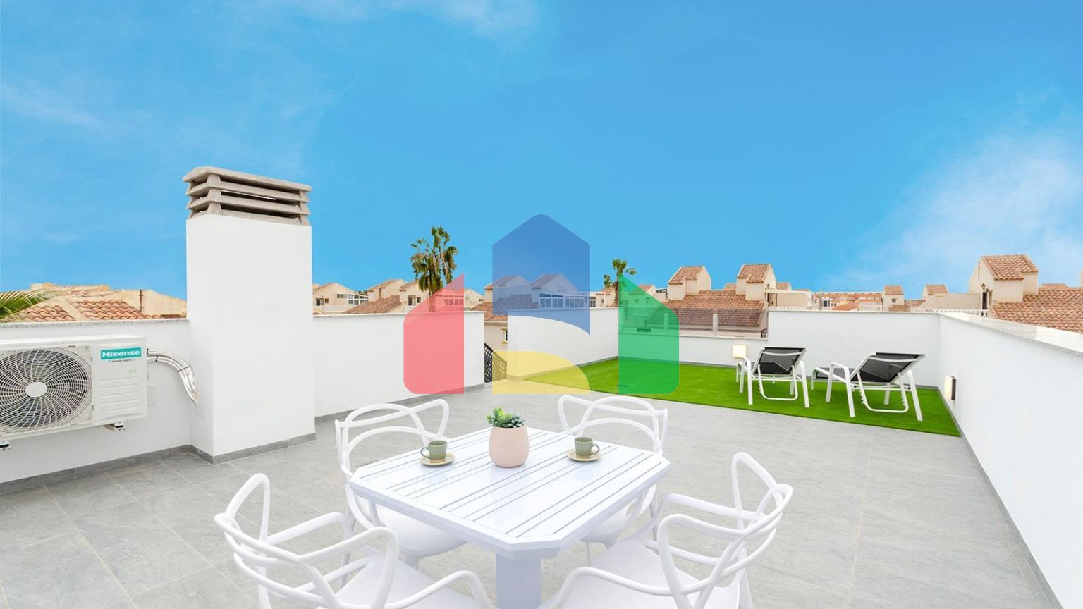 НОВЫЕ ВИЛЛЫ В ТОРРЕВЬЕХЕ