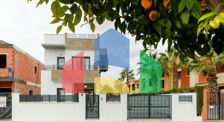 НОВЫЕ ВИЛЛЫ В ТОРРЕВЬЕХЕ