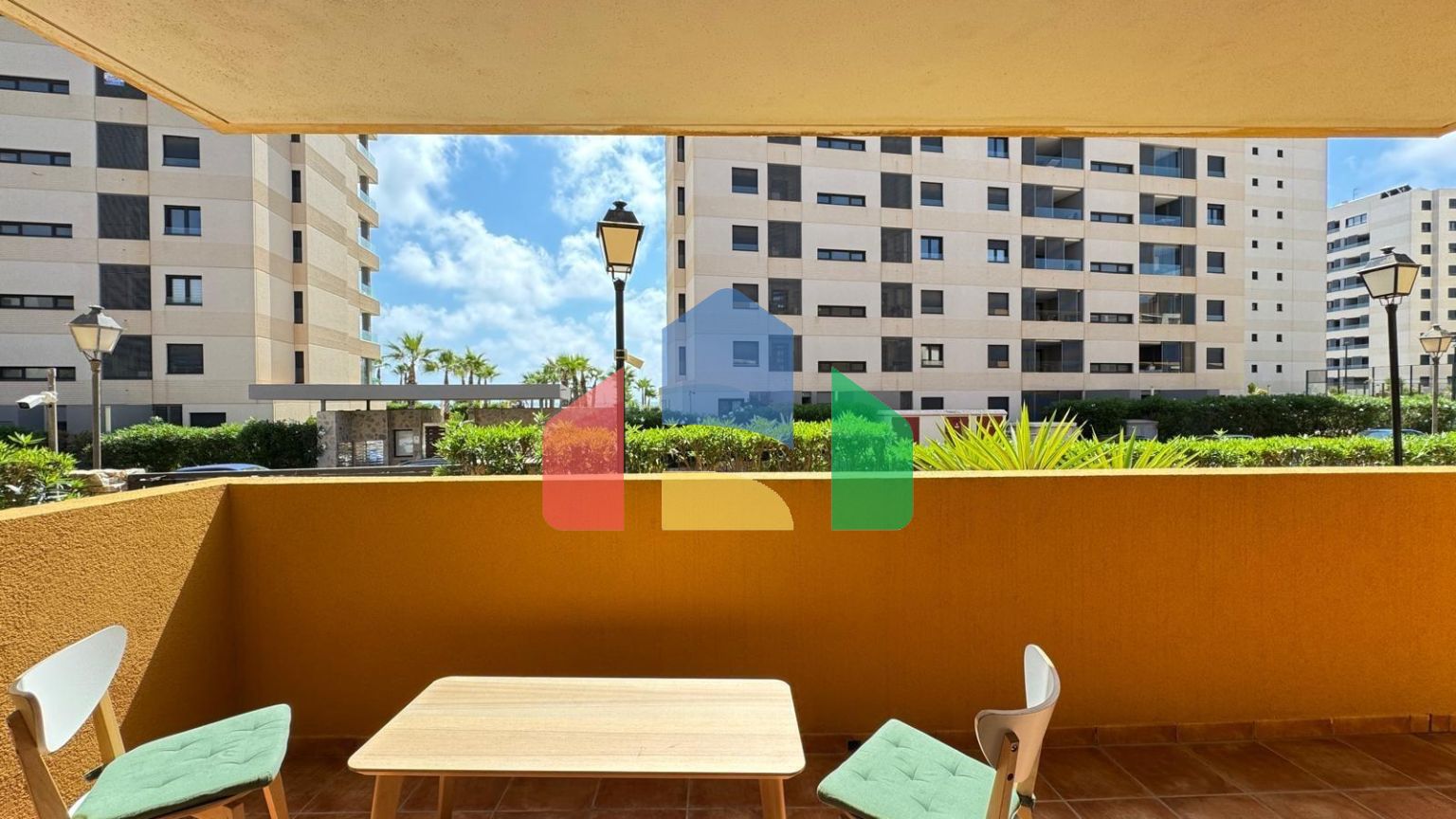 АПАРТАМЕНТЫ В РЕКОЛЕТЕ С ВИДОМ НА МОРЕ! 3 СПАЛЬНИ. 2 ВАННЫЕ КОМНАТЫ. 101 М2. ТРИ БАССЕЙНА. ПАРКОВКА+КЛАДОВКА.