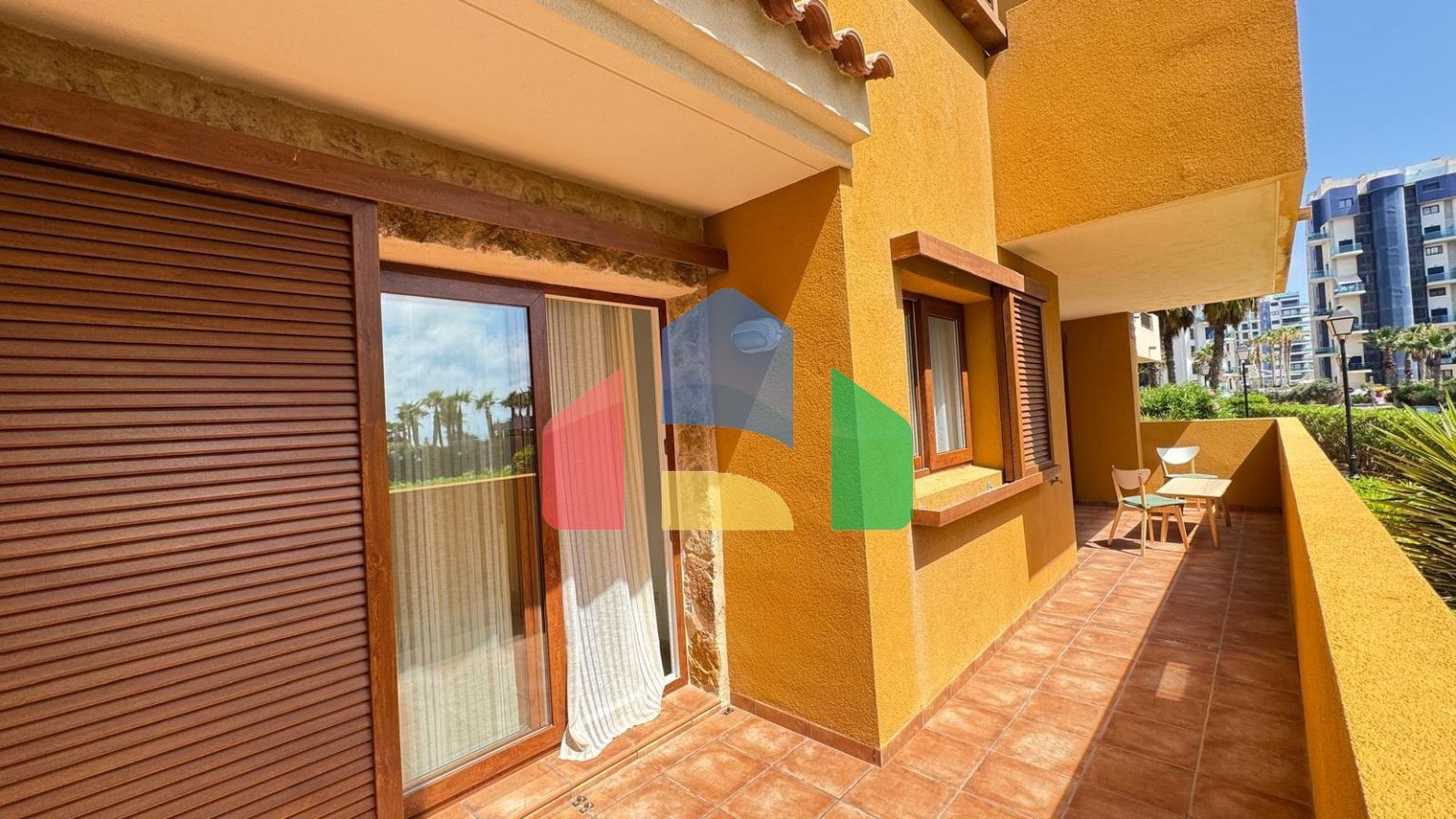 АПАРТАМЕНТЫ В РЕКОЛЕТЕ С ВИДОМ НА МОРЕ! 3 СПАЛЬНИ. 2 ВАННЫЕ КОМНАТЫ. 101 М2. ТРИ БАССЕЙНА. ПАРКОВКА+КЛАДОВКА.