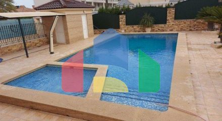 Villa in Torrevieja ID NYA001