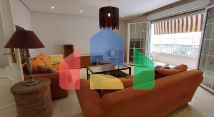 ОГРОМНЫЕ АПАРТАМЕНТЫ ВОЗЛЕ ПЛЯЖА. 176М2. 3 СПАЛЬНИ. 2 ВАННЫЕ КОМНАТЫ. ПЛЯЖ В 200 МЕТРАХ.