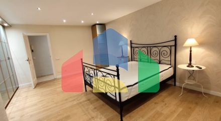 ОГРОМНЫЕ АПАРТАМЕНТЫ ВОЗЛЕ ПЛЯЖА. 176М2. 3 СПАЛЬНИ. 2 ВАННЫЕ КОМНАТЫ. ПЛЯЖ В 200 МЕТРАХ.
