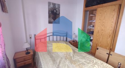 Просторная квартира на первом этаже с двумя спальнями и общим бассейном и террасами