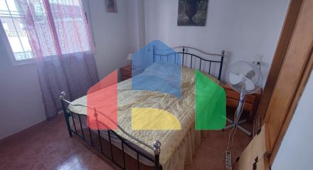 Просторная квартира на первом этаже с двумя спальнями и общим бассейном и террасами