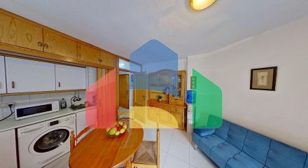 Spacious penthouse just 200 meters from the beach with two terraces and two bathrooms