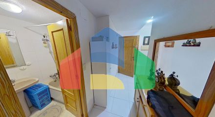 Spacious penthouse just 200 meters from the beach with two terraces and two bathrooms