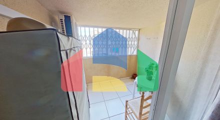 Просторная мансарда в 200 метрах от пляжа с двумя террасами и двумя ванными комнатами