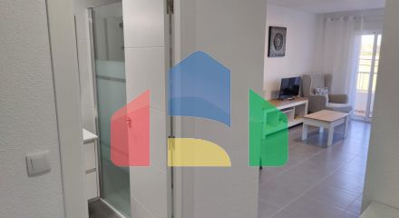 Очаровательная отремонтированная квартира в Пунта Прима с видом на море и бассейном и гаражом. 2 спальни ,1 Ð²Ð°Ð
