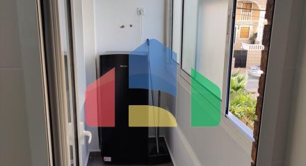 Очаровательная отремонтированная квартира в Пунта Прима с видом на море и бассейном и гаражом. 2 спальни ,1 Ð²Ð°Ð