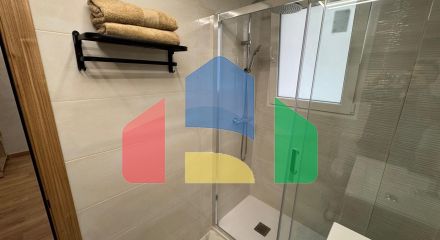 АПАРТАМЕНТЫ ПОСЛЕ РЕМОНТА С КЛАДОВКОЙ 30 М2. (КАК СТУДИЯ) 3 СПАЛЬНИ. 2 ВАННЫЕ. 108 М2. ПЛЯЖ В 50 МЕТ