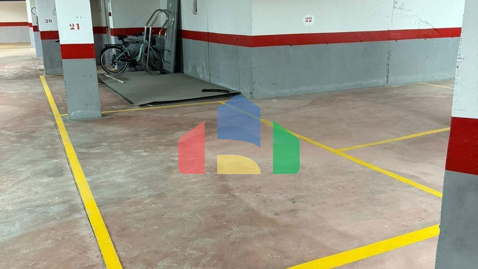 Гараж в Торревьеха ID A10588