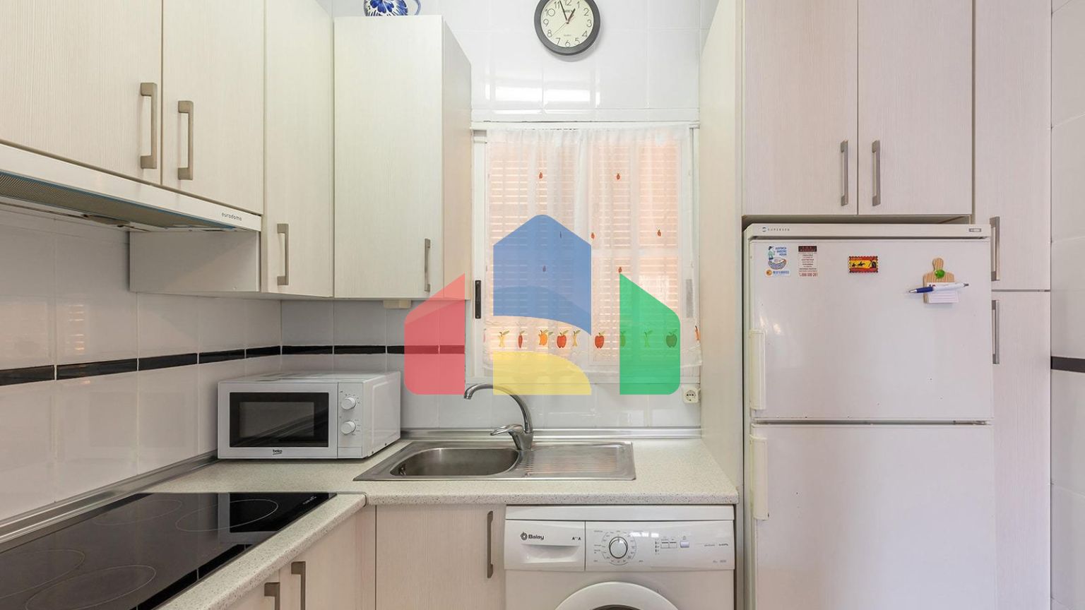 Уютный бунгало на первом этаже с садом и общественным бассейном в Торребланке (Торревьеха)