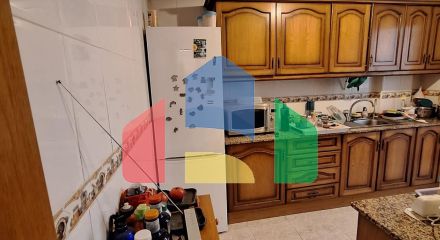 Квартира с 2 спальнями и 2 ванными комнатами и гаражом на улице Аполо Квартира с 2 спальнями и 2 ванными комнатами и гаражом на улице Аполо