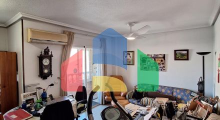 Квартира с 2 спальнями и 2 ванными комнатами и гаражом на улице Аполо Квартира с 2 спальнями и 2 ванными комнатами и гаражом на улице Аполо