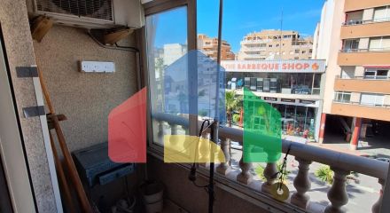 Квартира с 2 спальнями и 2 ванными комнатами и гаражом на улице Аполо Квартира с 2 спальнями и 2 ванными комнатами и гаражом на улице Аполо