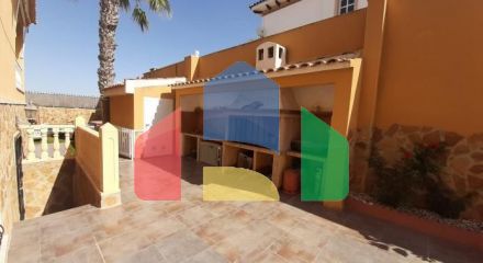 SPECTACULAR VILLA WITH 6 BEDROOMS AND 4 BATHROOMS IN AGUAS NUEVAS