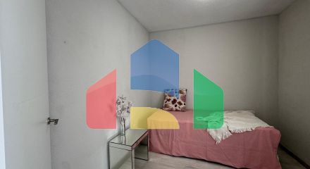 АПАРТАМЕНТЫ В 300 МЕТРАХ ОТ ПЛЯЖА. 3 СПАЛЬНИ. 2 ВАННЫЕ КОМНАТЫ. 92 М2 ПЛОЩАДЪ.