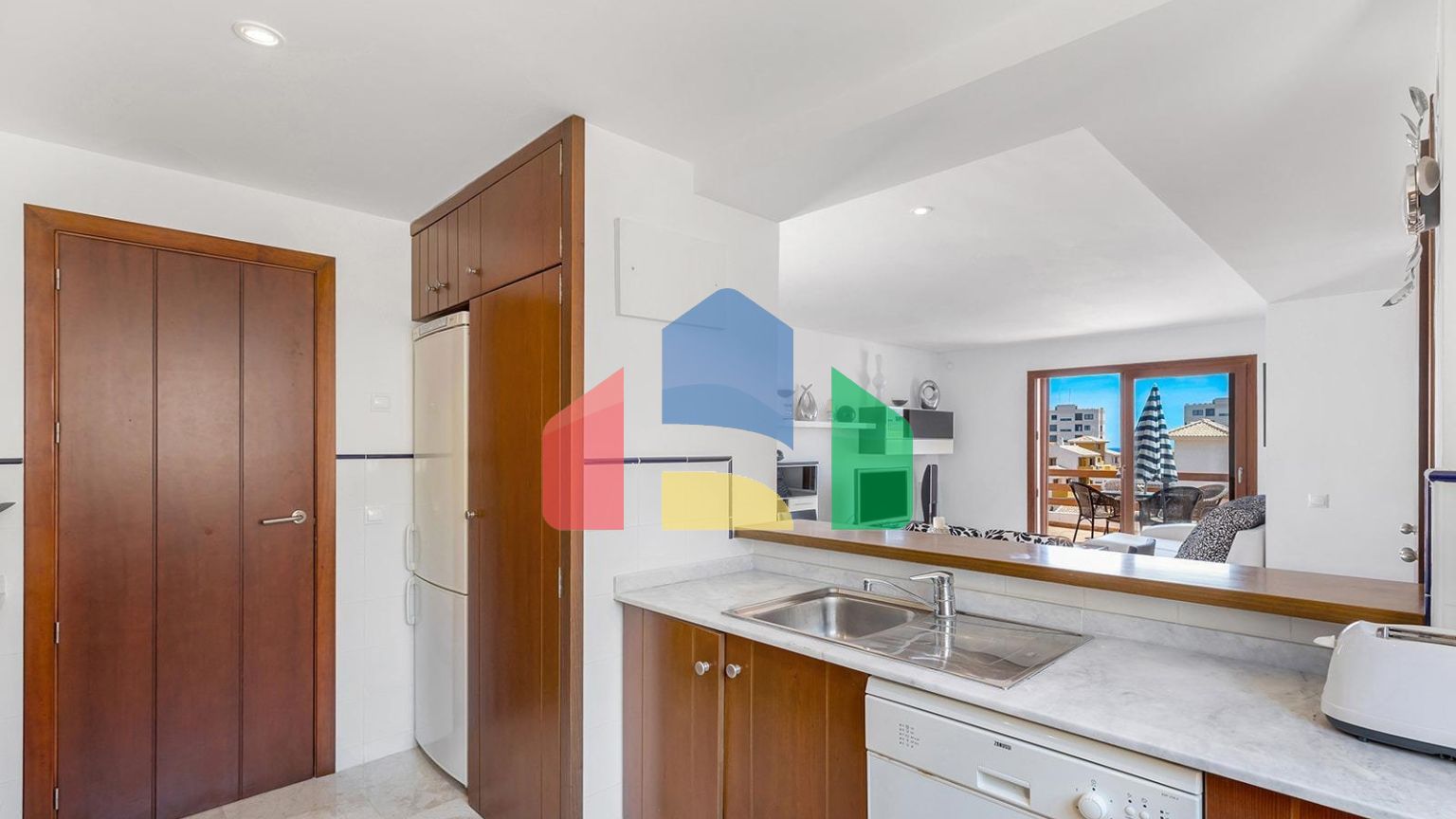 «LA RECOLETA» ПЕНТХАУС С ТРЕМЯ ТЕРРАСАМИ. 2 СПАЛЬНИ. 2 ВАННЫЕ КОМНАТЫ. ГАРАЖ+КЛАДОВКА.