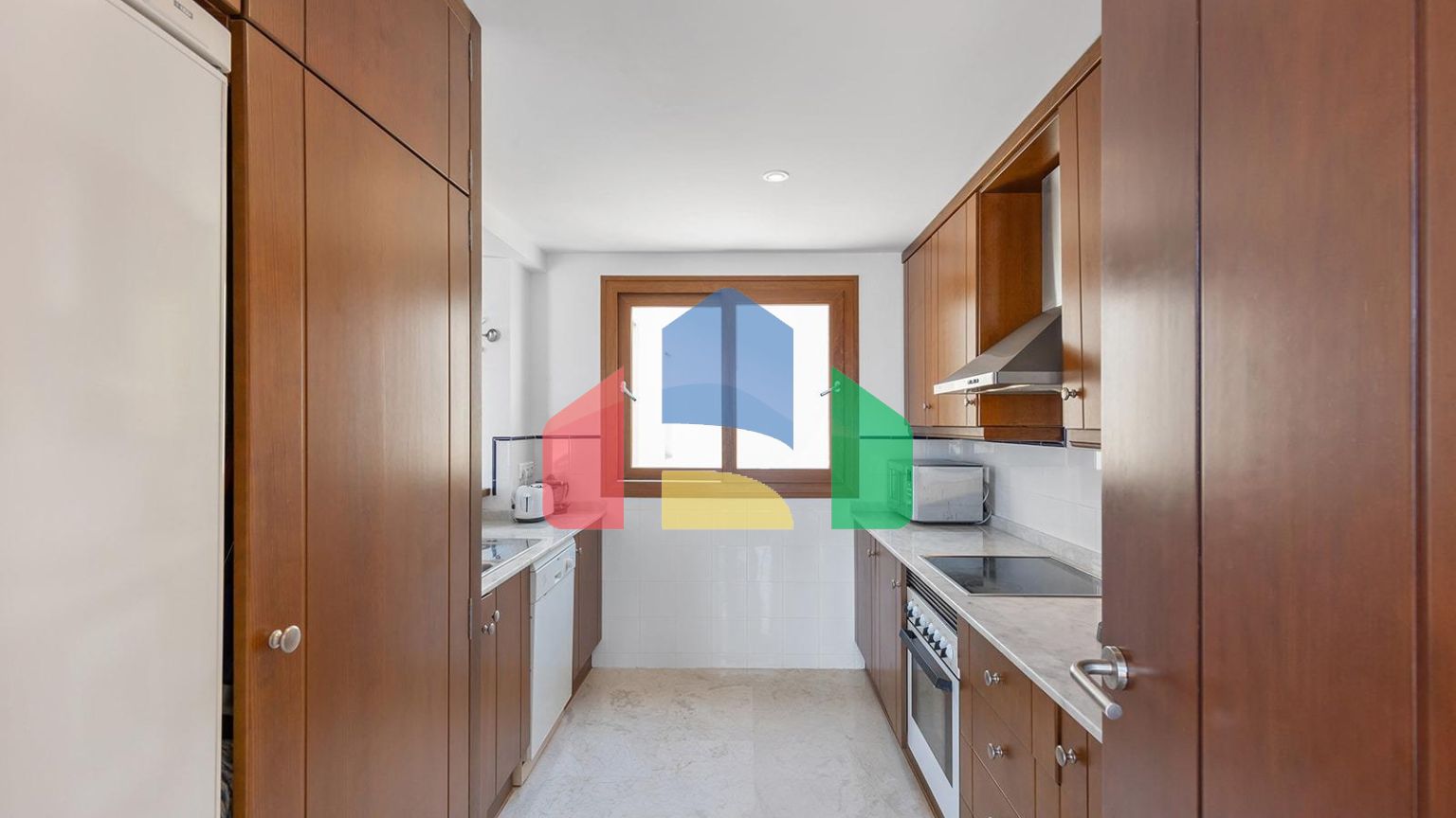 «LA RECOLETA» ПЕНТХАУС С ТРЕМЯ ТЕРРАСАМИ. 2 СПАЛЬНИ. 2 ВАННЫЕ КОМНАТЫ. ГАРАЖ+КЛАДОВКА.