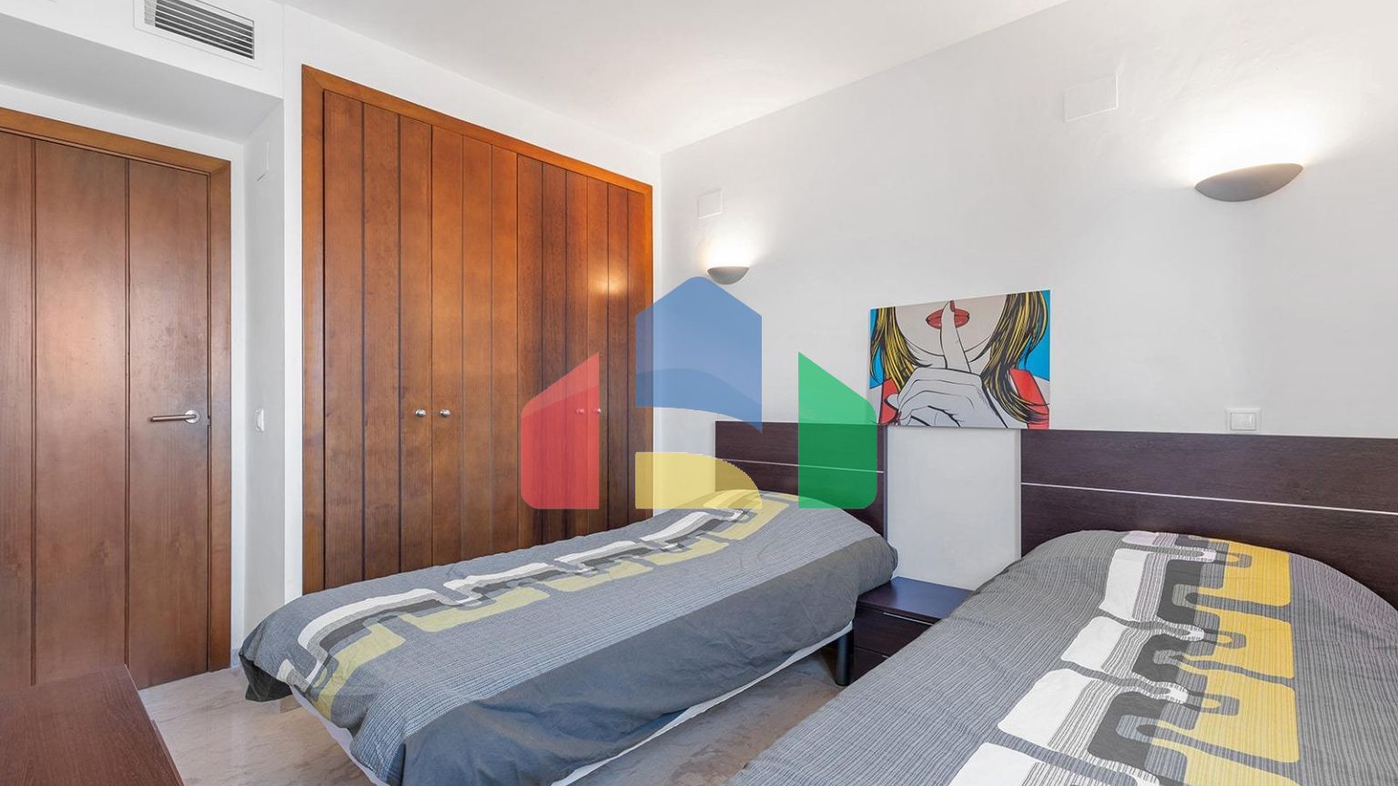 «LA RECOLETA» ПЕНТХАУС С ТРЕМЯ ТЕРРАСАМИ. 2 СПАЛЬНИ. 2 ВАННЫЕ КОМНАТЫ. ГАРАЖ+КЛАДОВКА.