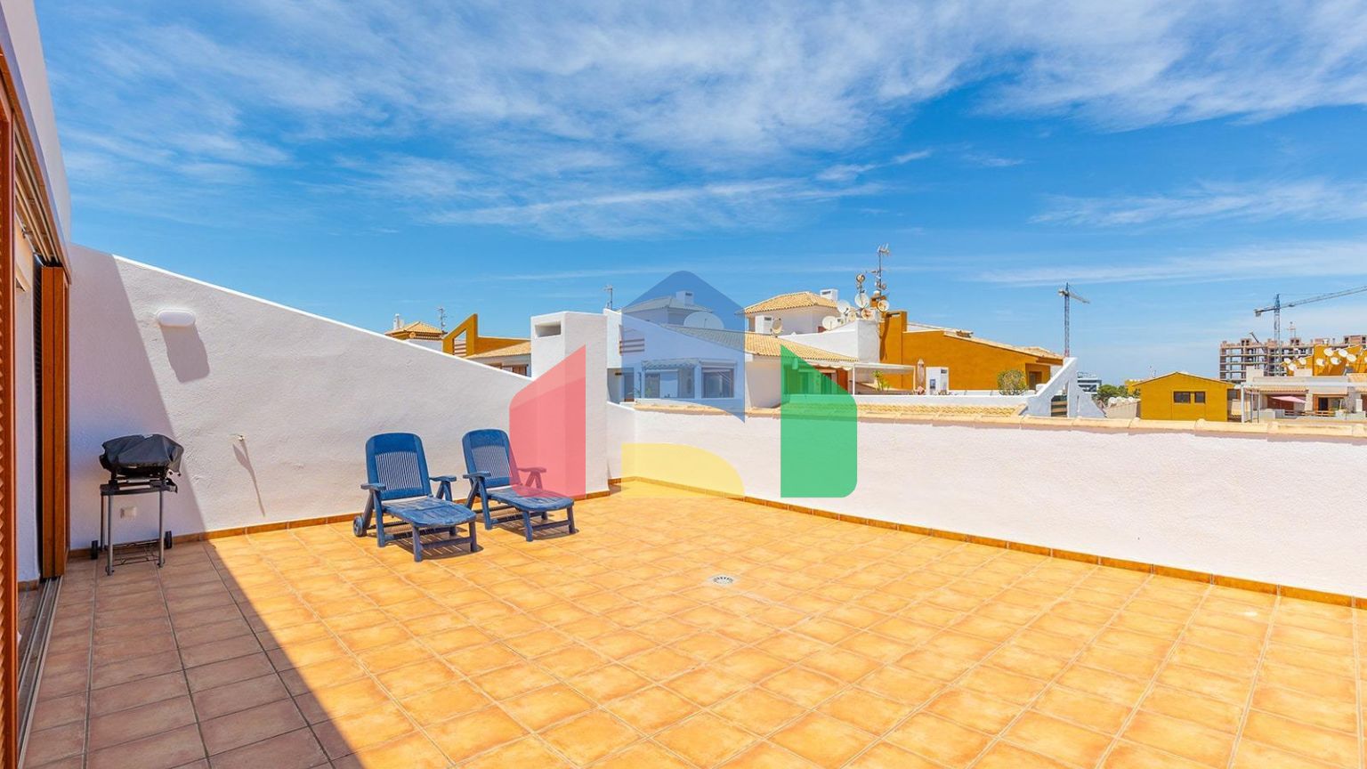 «LA RECOLETA» ПЕНТХАУС С ТРЕМЯ ТЕРРАСАМИ. 2 СПАЛЬНИ. 2 ВАННЫЕ КОМНАТЫ. ГАРАЖ+КЛАДОВКА.