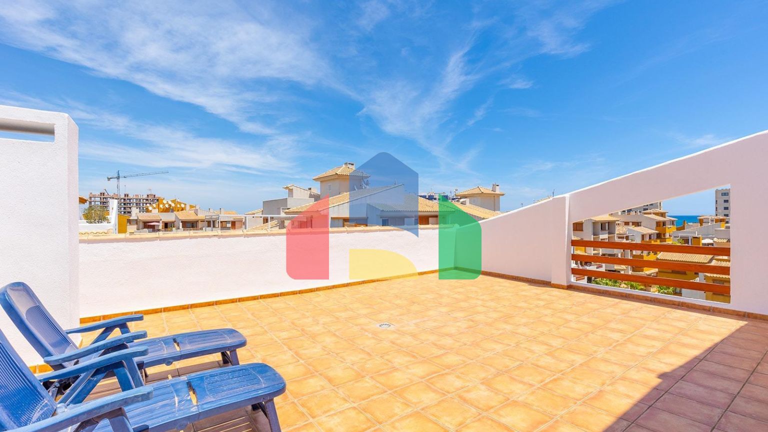 «LA RECOLETA» ПЕНТХАУС С ТРЕМЯ ТЕРРАСАМИ. 2 СПАЛЬНИ. 2 ВАННЫЕ КОМНАТЫ. ГАРАЖ+КЛАДОВКА.