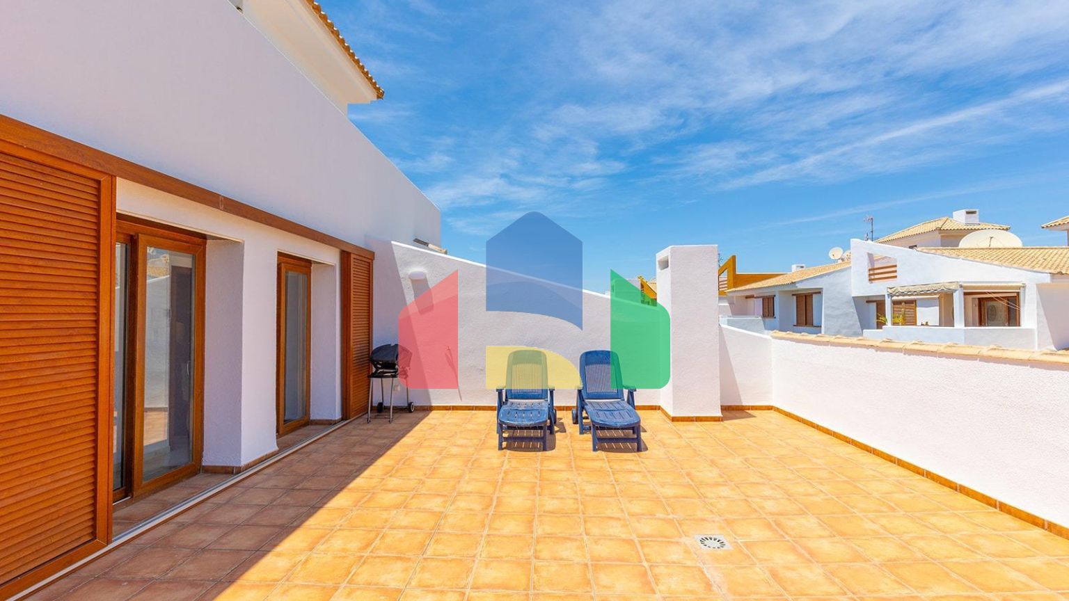 «LA RECOLETA» ПЕНТХАУС С ТРЕМЯ ТЕРРАСАМИ. 2 СПАЛЬНИ. 2 ВАННЫЕ КОМНАТЫ. ГАРАЖ+КЛАДОВКА.