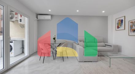 Modern Apartment in Torrevieja Steps from the Beach 3 Bedrooms 2 Bathrooms Patio in Central Area Spectacular Finishes.